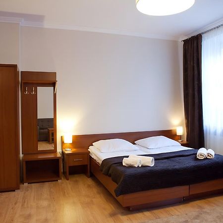 Hotel Srodmiejski Kielce Dış mekan fotoğraf