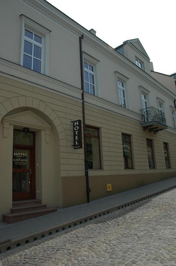 Hotel Srodmiejski Kielce Dış mekan fotoğraf