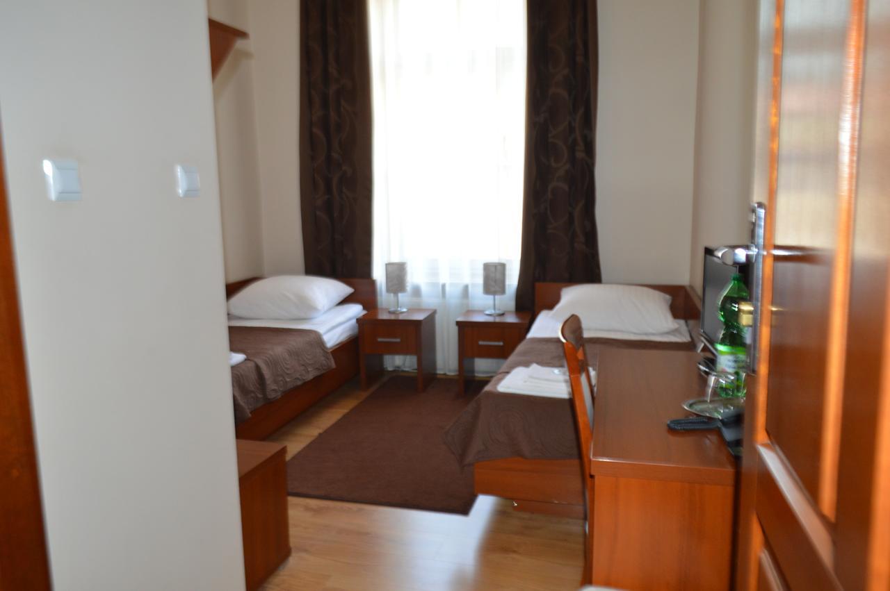 Hotel Srodmiejski Kielce Dış mekan fotoğraf