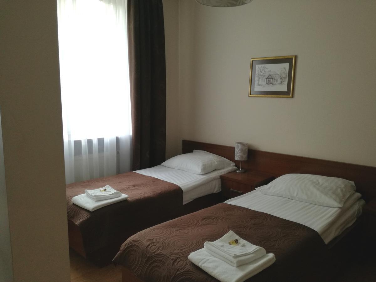 Hotel Srodmiejski Kielce Dış mekan fotoğraf