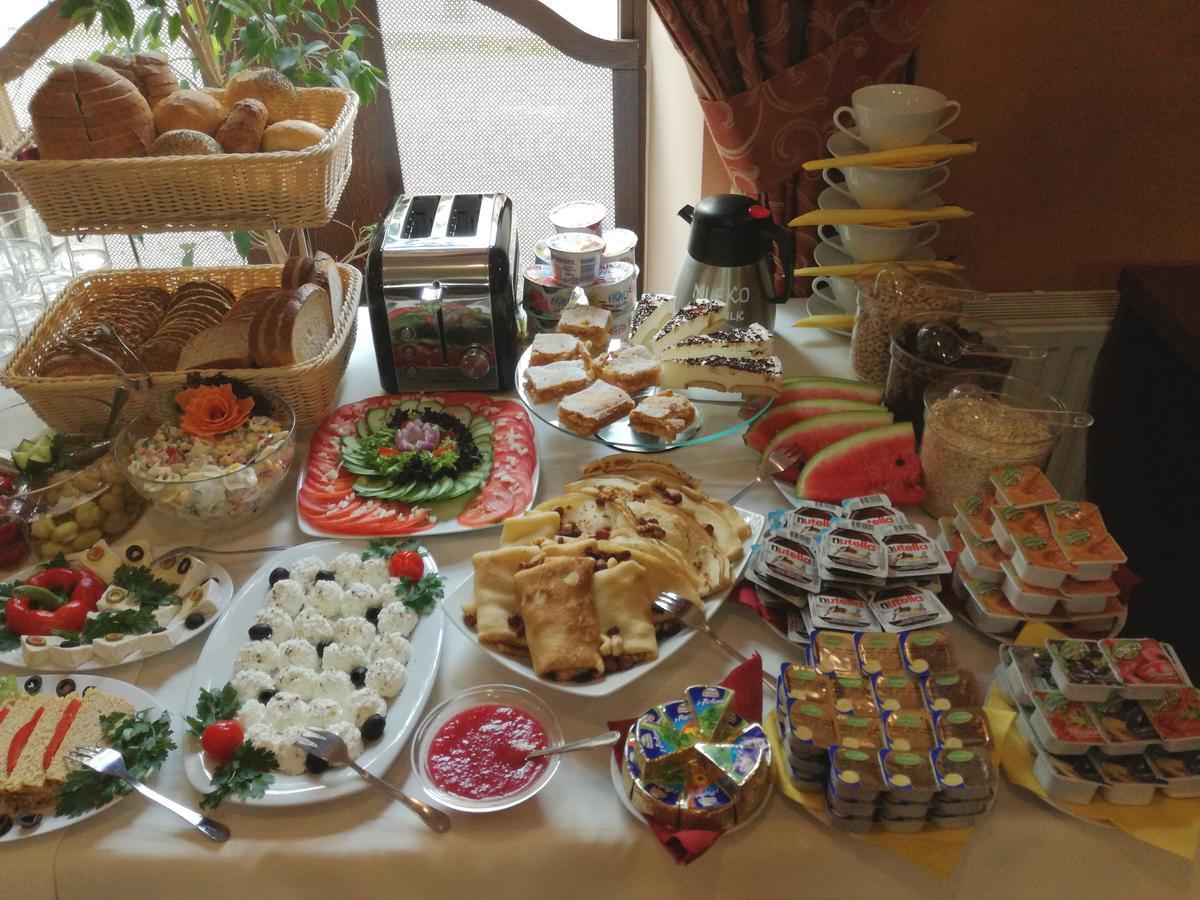 Hotel Srodmiejski Kielce Dış mekan fotoğraf